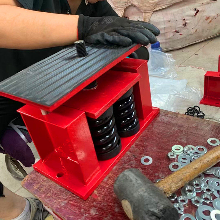 新款JA型可调阻尼弹簧减震器变压器冷却塔螺杆机离心机设备减震器