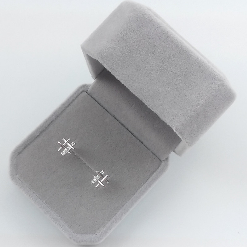 s925纯银闪钻井字耳钉女生日个性简约时尚气质小众设计感精致耳饰,饰品/流行首饰/时尚饰品新,耳钉,淘宝优惠券,粉丝福利购,淘宝优惠卷