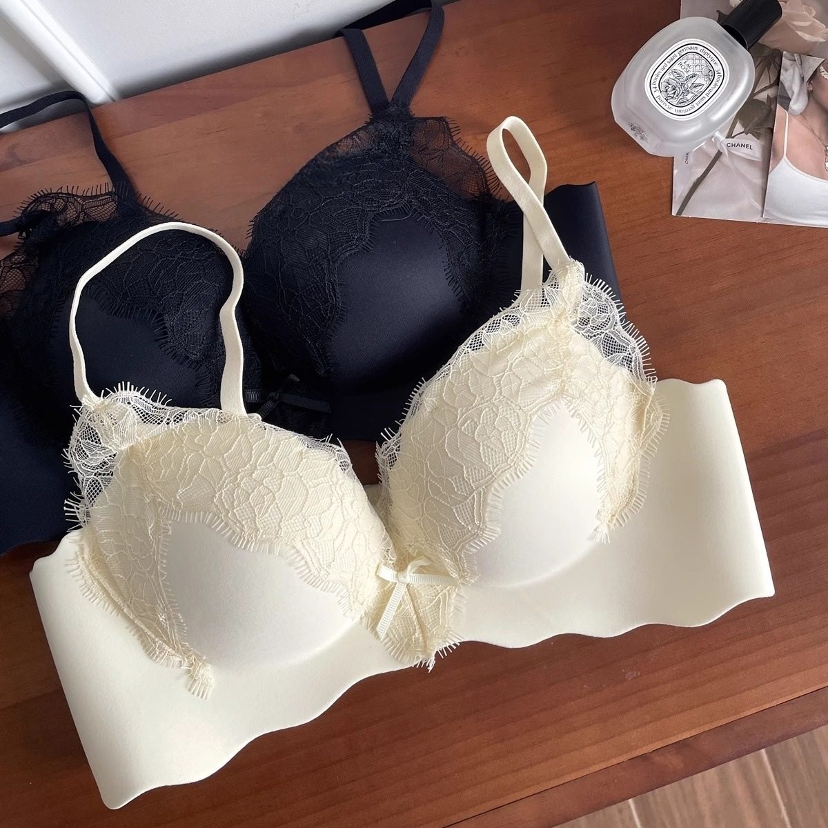 新款蜜桃杯~纯欲蕾丝内衣女小胸聚拢上托平胸加厚显大文胸罩套装,女士内衣/男士内衣/家居服,少女文胸,淘宝优惠券,粉丝福利购,淘宝优惠卷