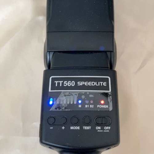 适用纽尔TT560通用单触点机顶闪光灯，如图，无配件。成议价