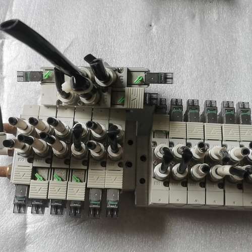 适用电磁阀  4GD330R-C10-E2C-3   2个议价