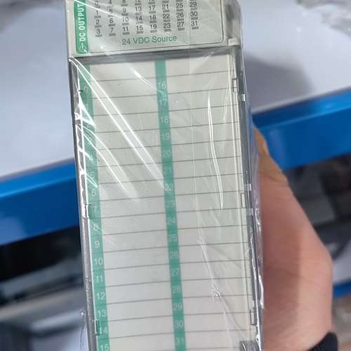 适用1769-OB32，新的没用过，成色非常漂亮。议价