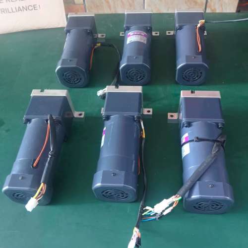 适用90w韩国SPG带刹车调速电机：速比1：100∥S9R90G议价