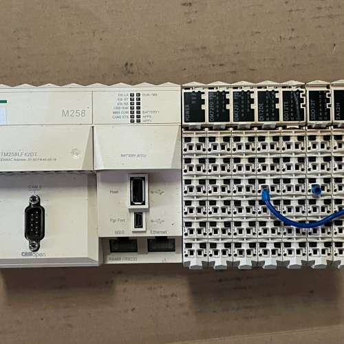 适用PLC，TM258LF42DT 带模块整组如下：议价