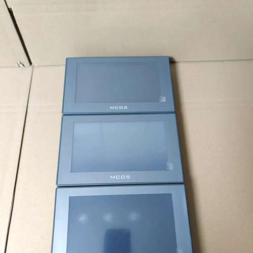 适用昆仑通态触摸屏，型号TPC7012Em，，一起有3台，成议价