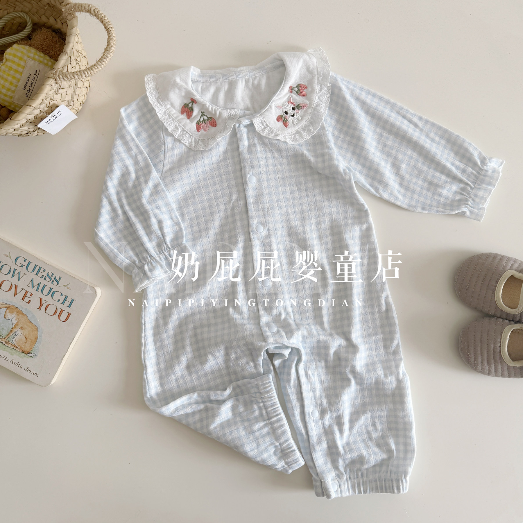 春秋婴幼儿长袖连体爬服纯棉女宝宝可爱刺绣娃娃领竖扣哈衣外出服