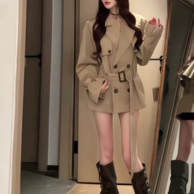 高级感风衣外套女秋季新款女装卡其色英伦风小个子收腰短款大衣