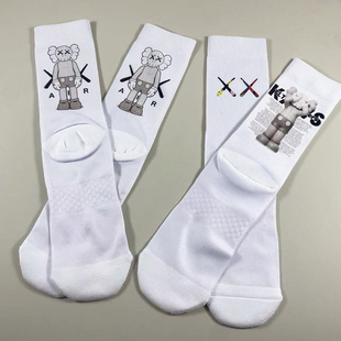 简约时尚 卡通涂鸦潮袜中筒男袜 潮袜袜头袜跟加厚耐磨吸汗设计个性