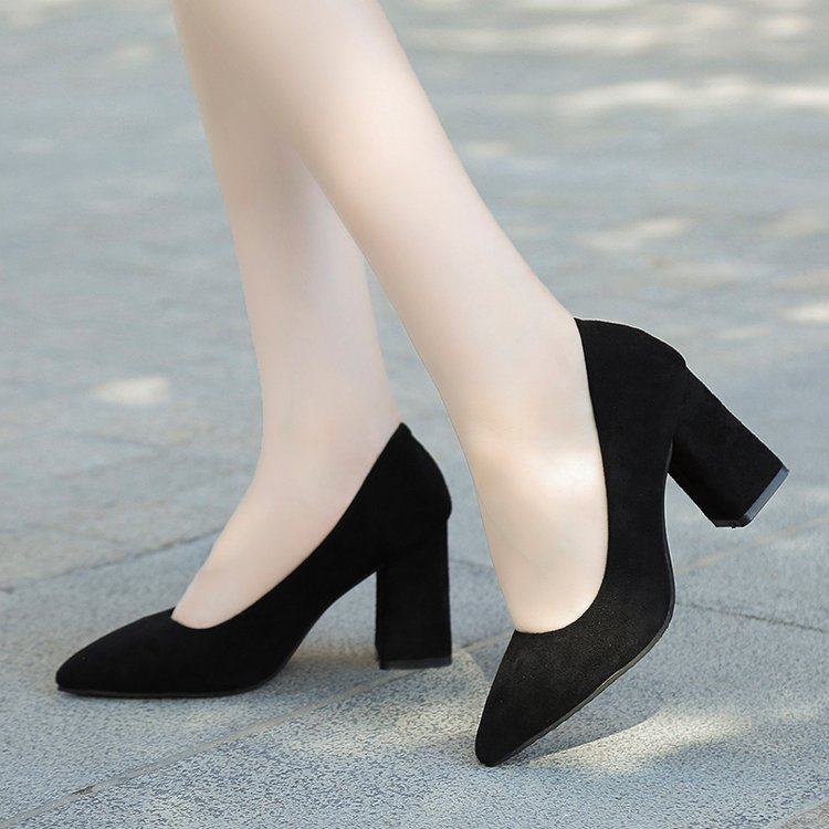 上班黑色高跟鞋女3-5cm绒面百搭学生大码工作职业浅口磨砂礼仪粗