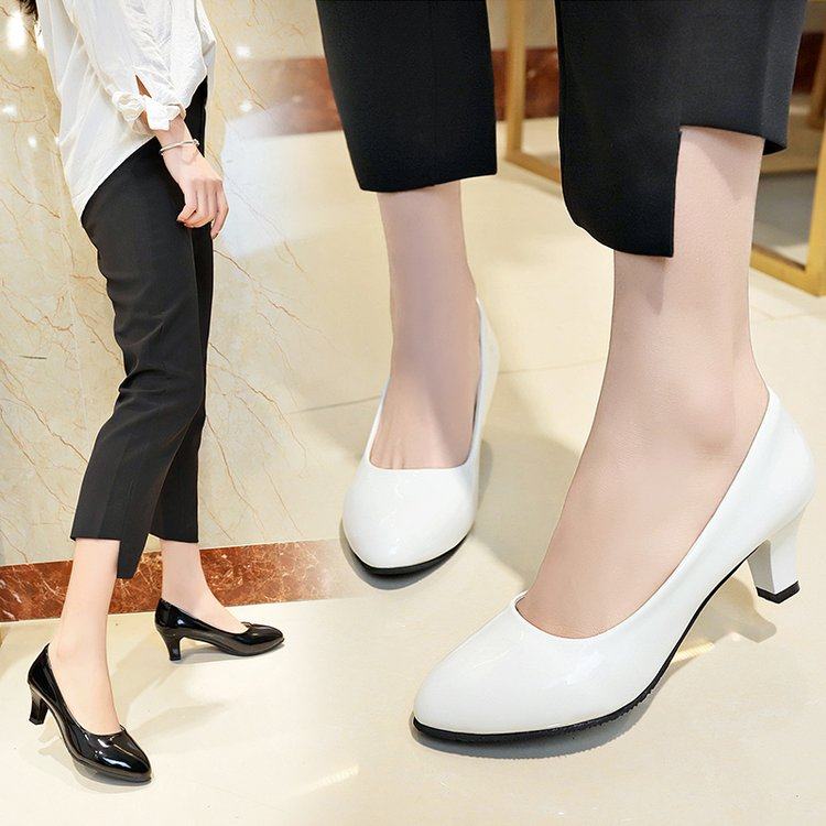 法式粗跟白色高跟鞋女中跟5cm亮光学生圆头大码浅口工作鞋单鞋女