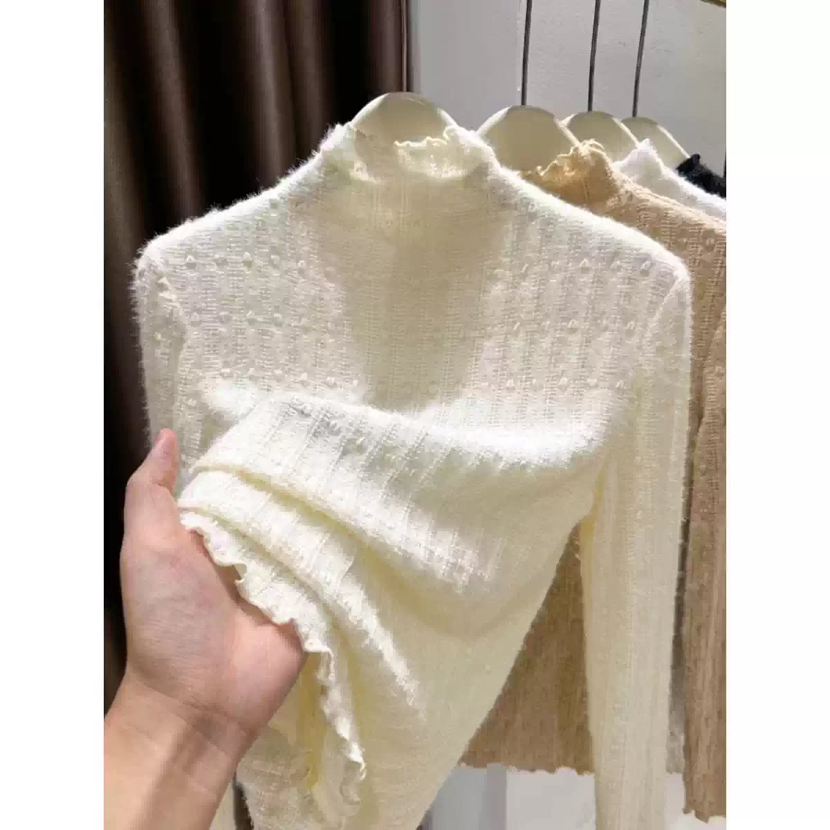 半高领蕾丝打底衫女秋冬磨毛保暖内搭欧货洋气小衫高级感长袖外穿