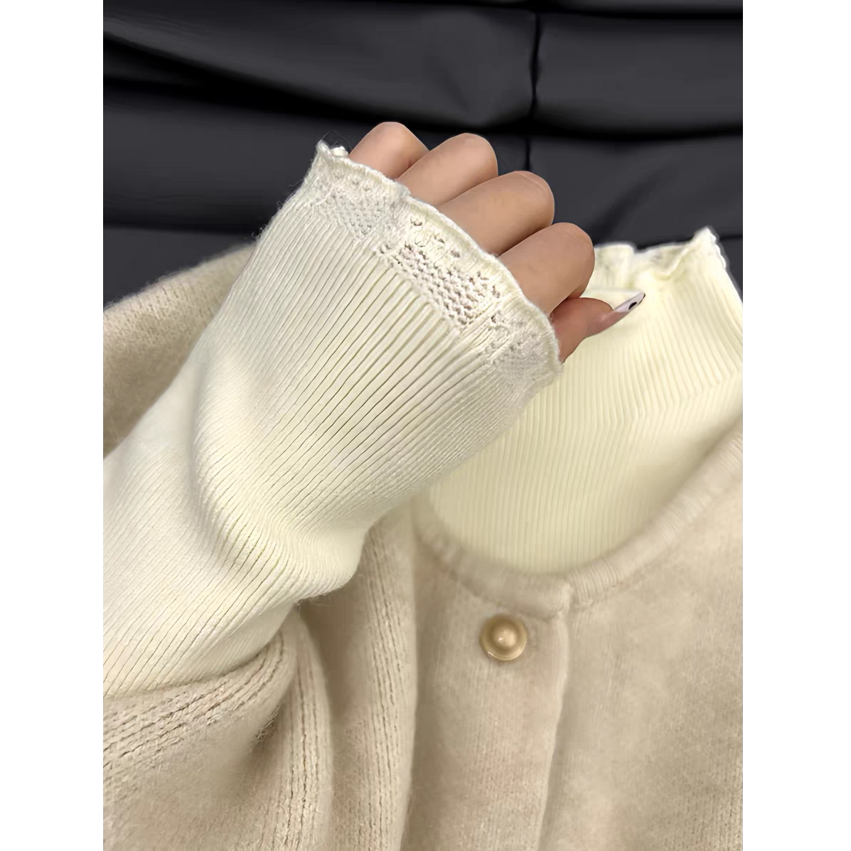 别致半高领毛衣蕾丝打底衫女内搭木耳边针织衫百搭洋气上衣秋冬装