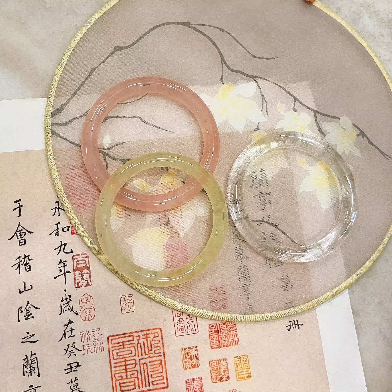白月光柠檬黄桃粉色天然水晶女手镯小众古风冰透高级感碎冰冰手镯