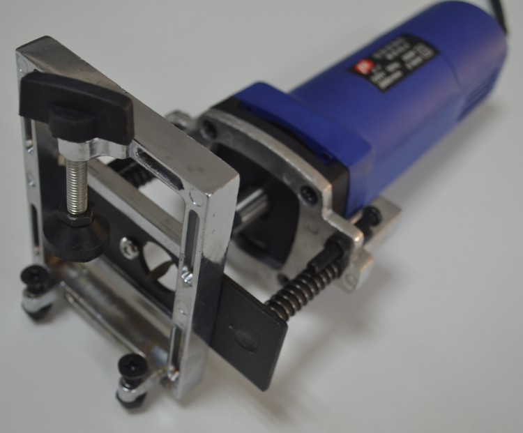 南剑电动水槽塑钢门窗铣水槽