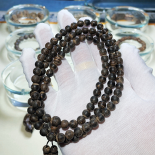 正区文莱黑棋沉香手串沉水级0.7/27.4克