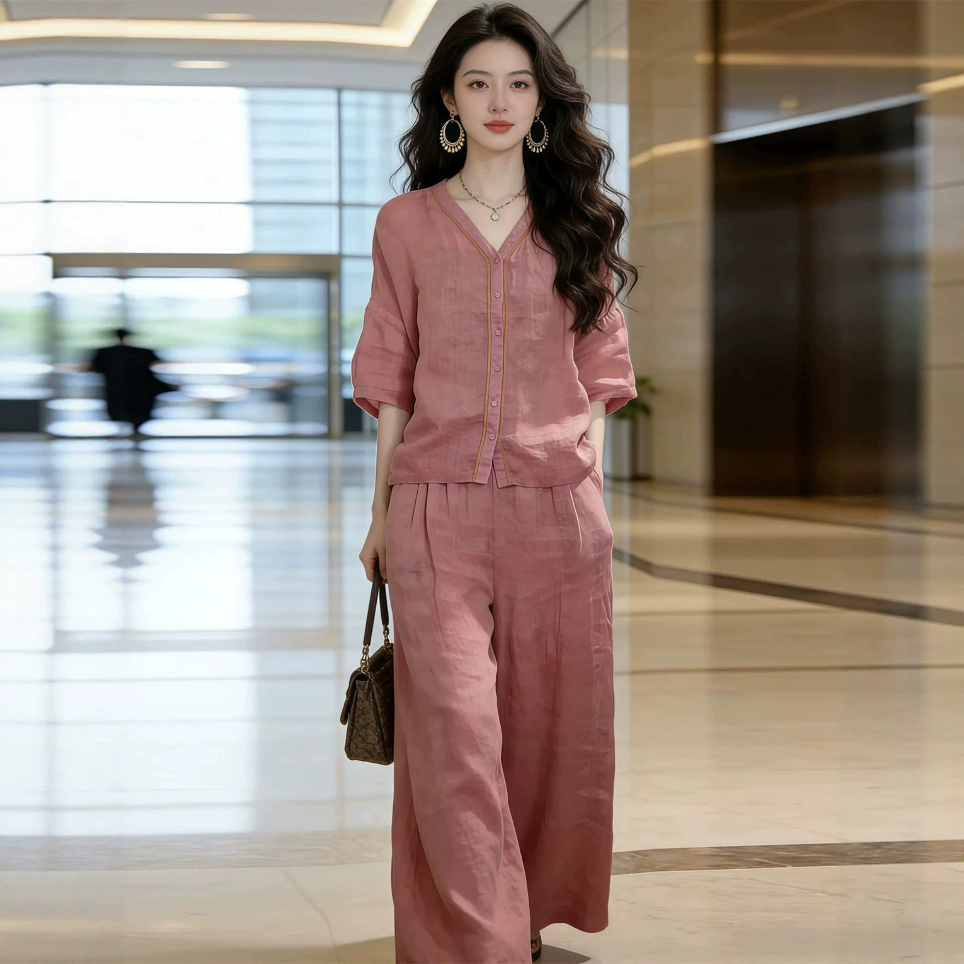 时尚套装女2026夏季新款洋气质复古V领中袖上衣阔腿裤棉麻两件套