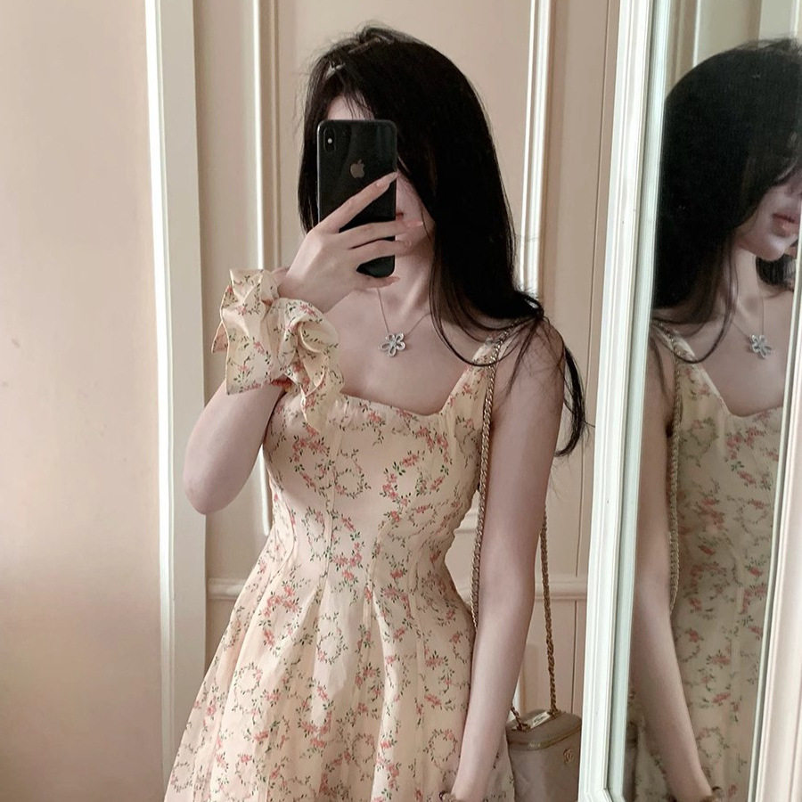 桃花朵朵 显瘦收腰连衣裙女U领碎花吊带裙子大裙摆短裙长裙夏