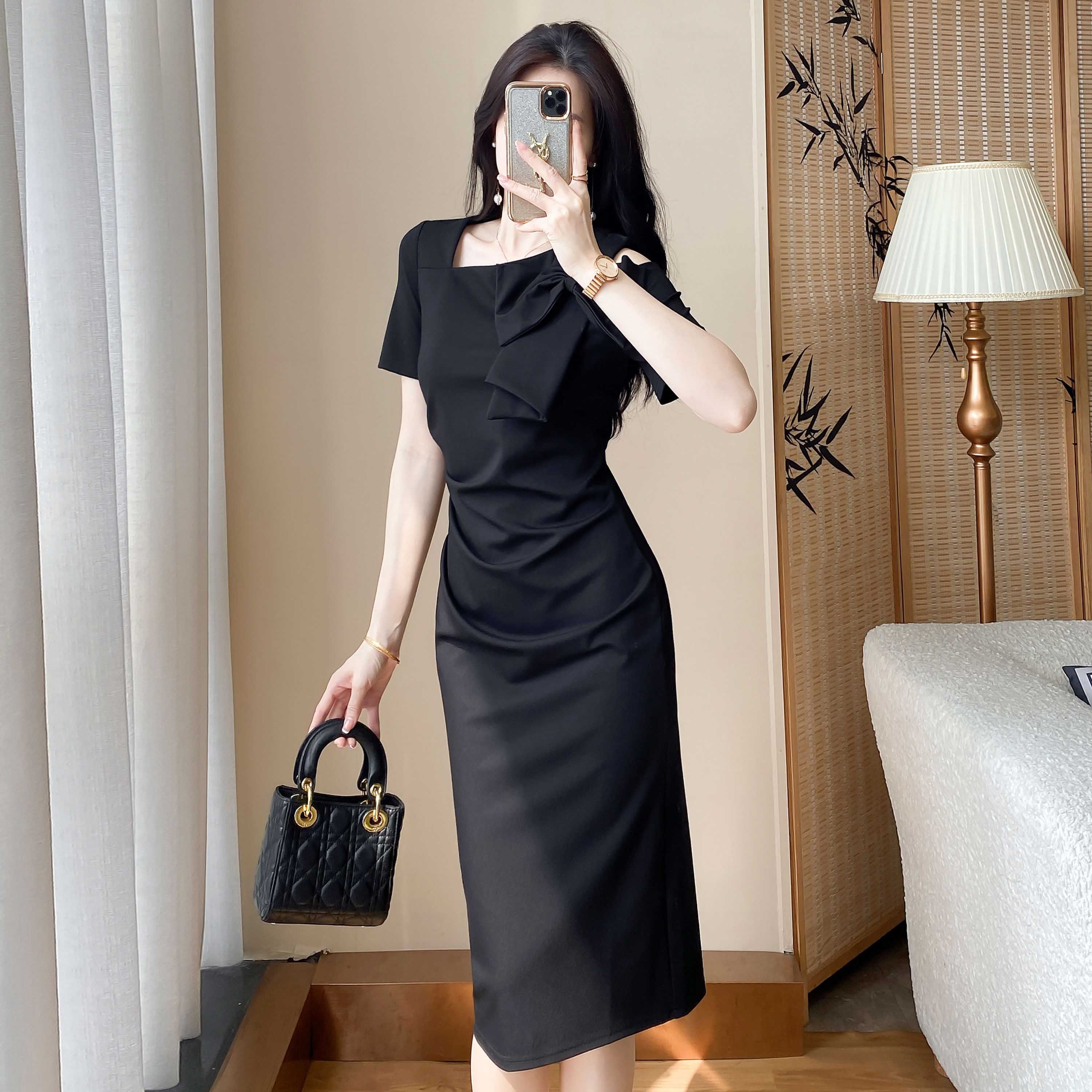 夏季新款时尚气质黑色连衣裙显瘦高级设计感包臀礼服裙中长款职业