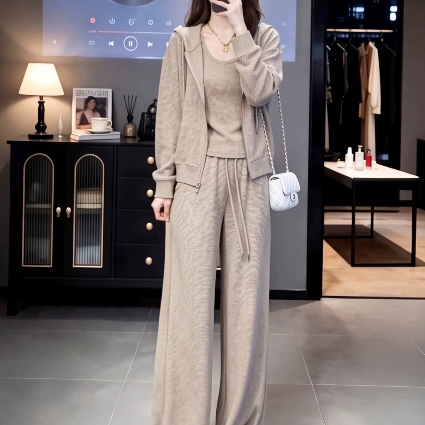 秋季女连帽卫衣阔腿裤运动三件套
