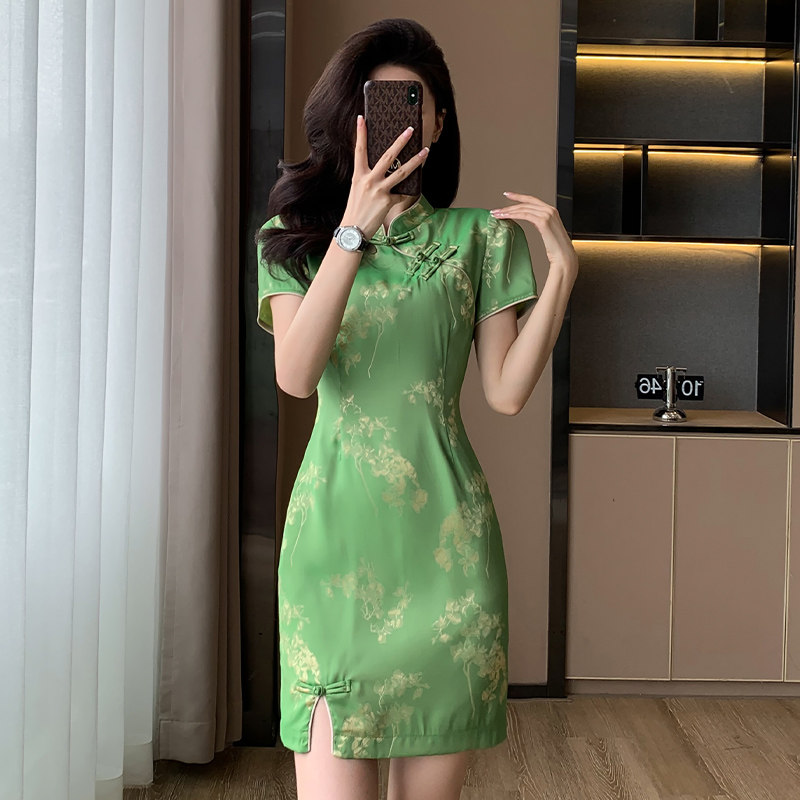 新中式旗袍连衣裙气质显瘦时尚绿色夏季少女复古中国风修身裙子女