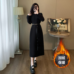 黑色气质连衣裙女秋冬2023新款显瘦高级感加绒加厚赫本风打底裙子