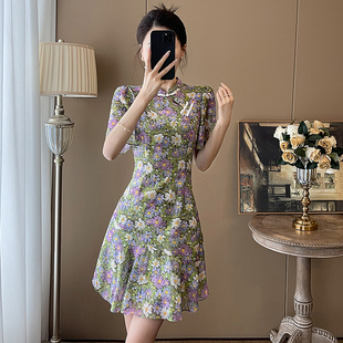夏季碎花气质收腰复古国风小个子时尚修身设计感女装显瘦连衣裙女