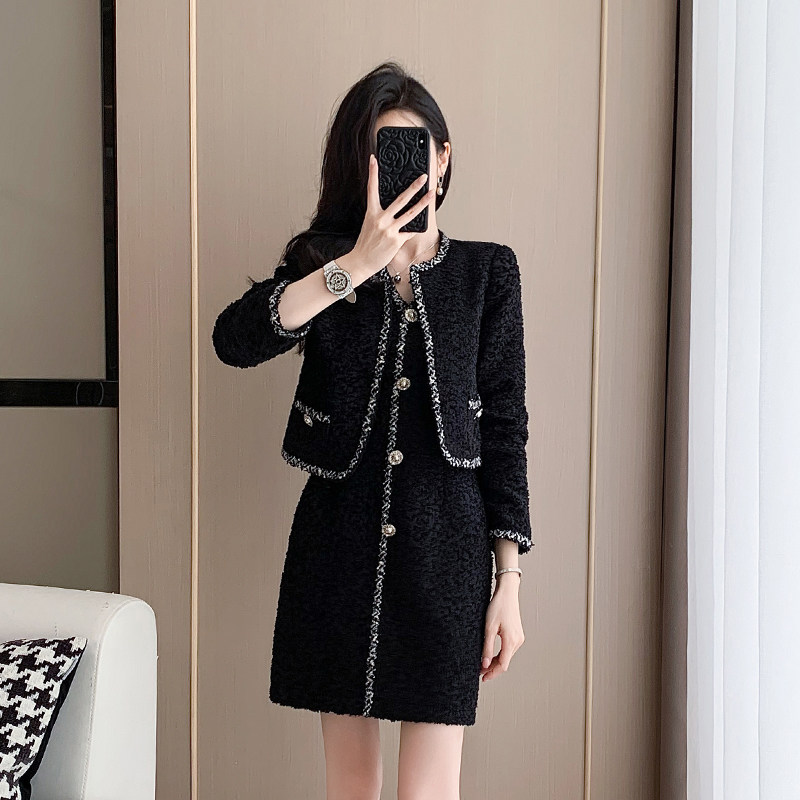 秋套装女2025新款小香风外套高级感减龄高端两件套裙子早秋连衣裙,女装/女士精品,时尚套装,淘宝优惠券,粉丝福利购,淘宝优惠卷