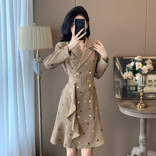 西装连衣裙女2025秋季新款高级感高端气质收腰显瘦小个子减龄裙子