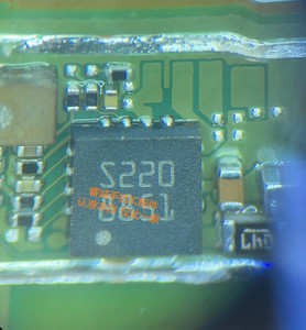 适用华为荣耀9X摄像头升降IC S220照相IC 6H11 6H12 BQ24153A充电