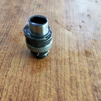 F007绷缝机车调针距疏密梭密MC67 C007差动送布组件