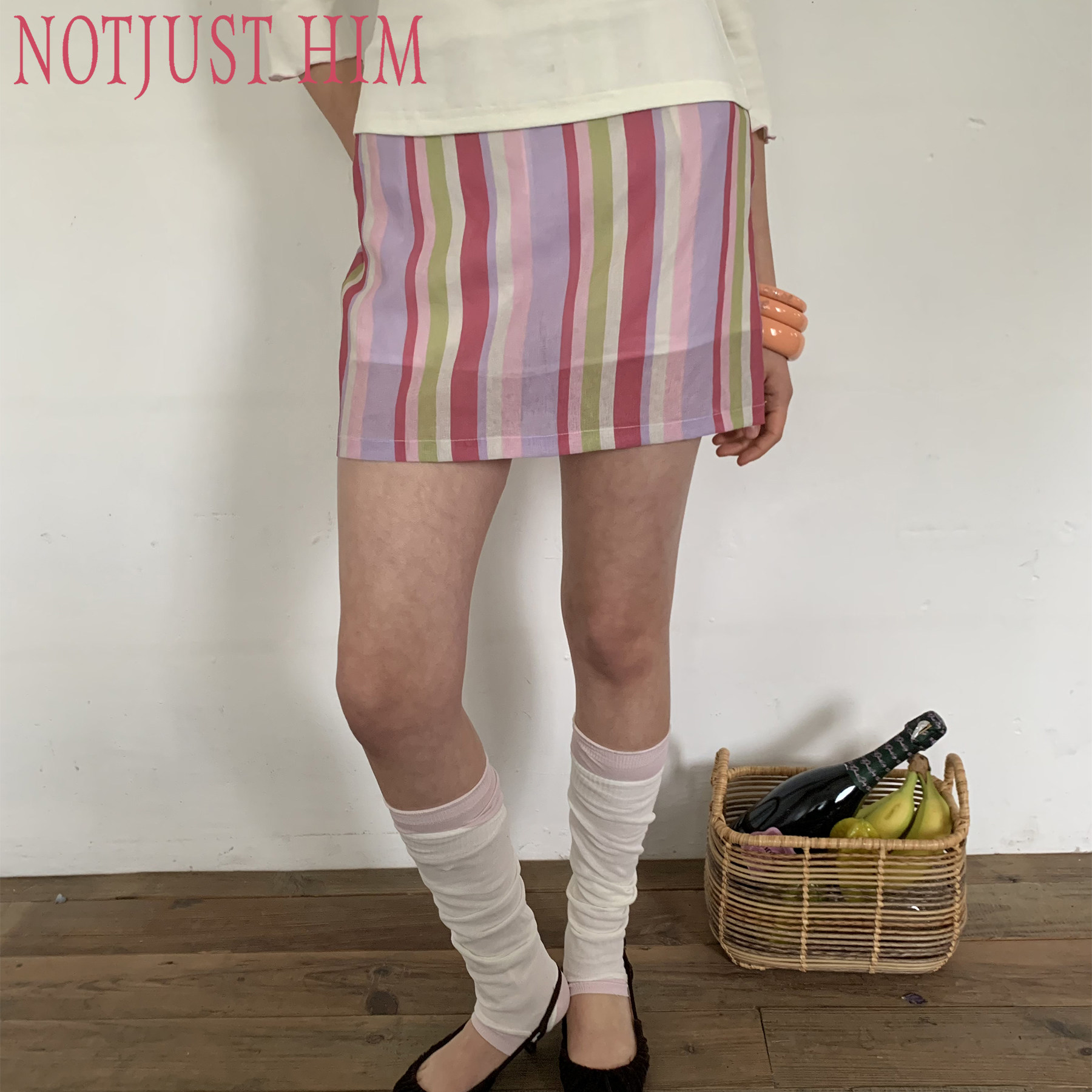 花筏NOTJUSTHIM 莓果粉紫竖条纹印花半裙含安全裤