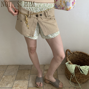 花筏NOTJUSTHIM《精灵可露丽》卡其黄绿碎花叠穿短裙裤两件套