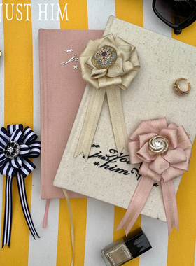 花筏NOTJUSTHIM《Medal of Love》 金粉条纹织带手工制作装饰胸针