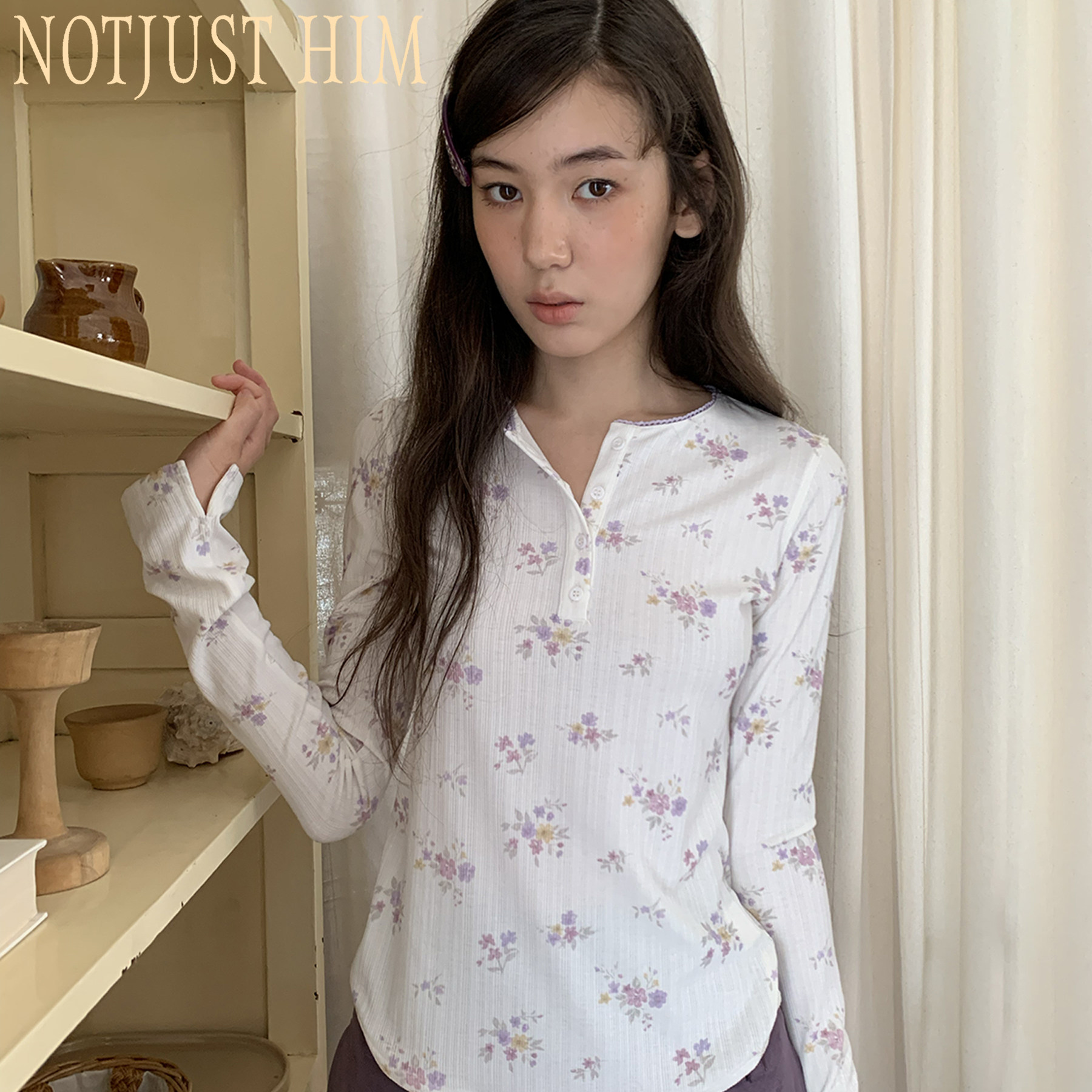 花筏NOTJUSTHIM 原创碎花亨利领撞色花边修身长袖打底