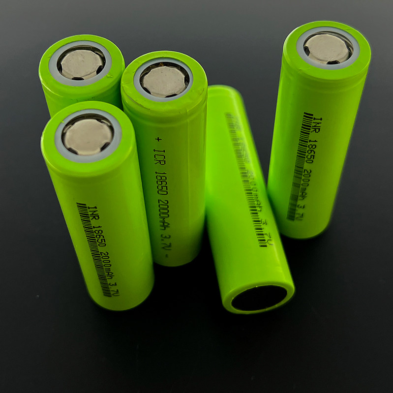 18650电池 适用18650电池模块机器人电源锂电池2000mah3.7v充电宝