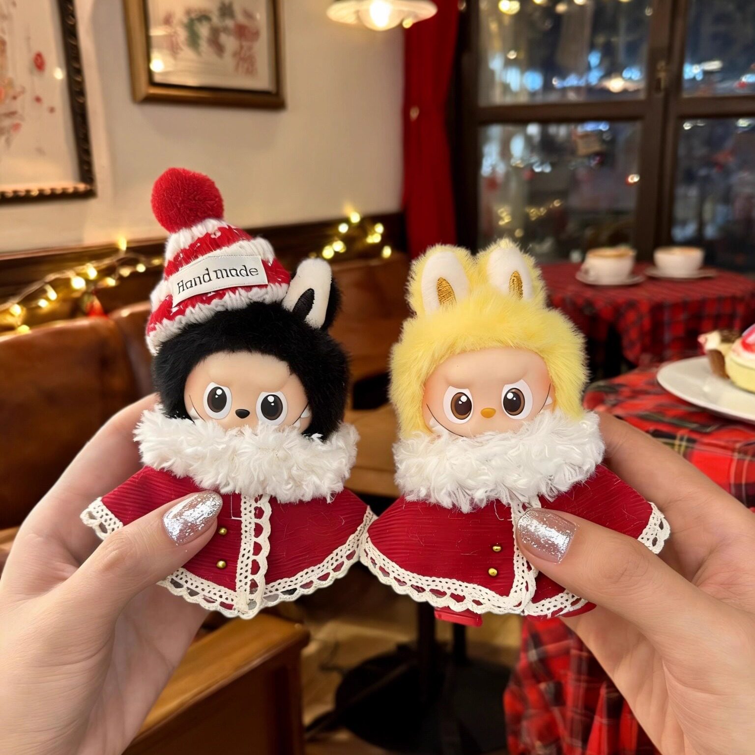 拉布布娃衣新年拜年搪胶labubu10cm娃衣服红色披风斗篷喜庆套装