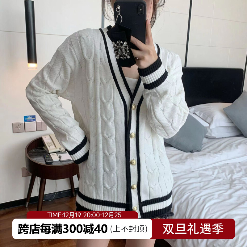 MC2022早秋新款时尚小香风羊毛毛衣女百搭宽松V领针织开衫外套潮