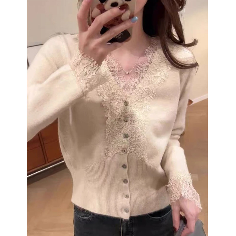大码女装秋冬季2025新款微胖MM显瘦拼接蕾丝针织开衫内搭长袖上衣