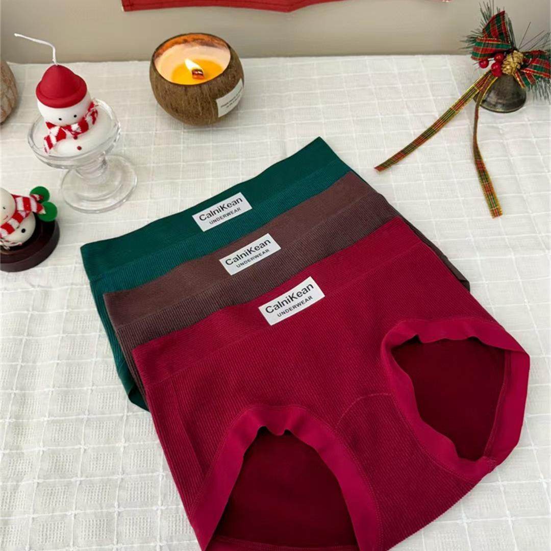 Calnikean秋冬螺纹氧气棉内裤女生中腰舒适亲肤透气新款三角短裤