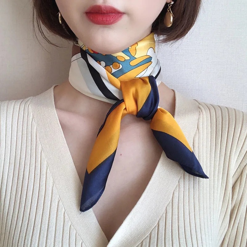 小方巾丝巾女高档时尚百搭