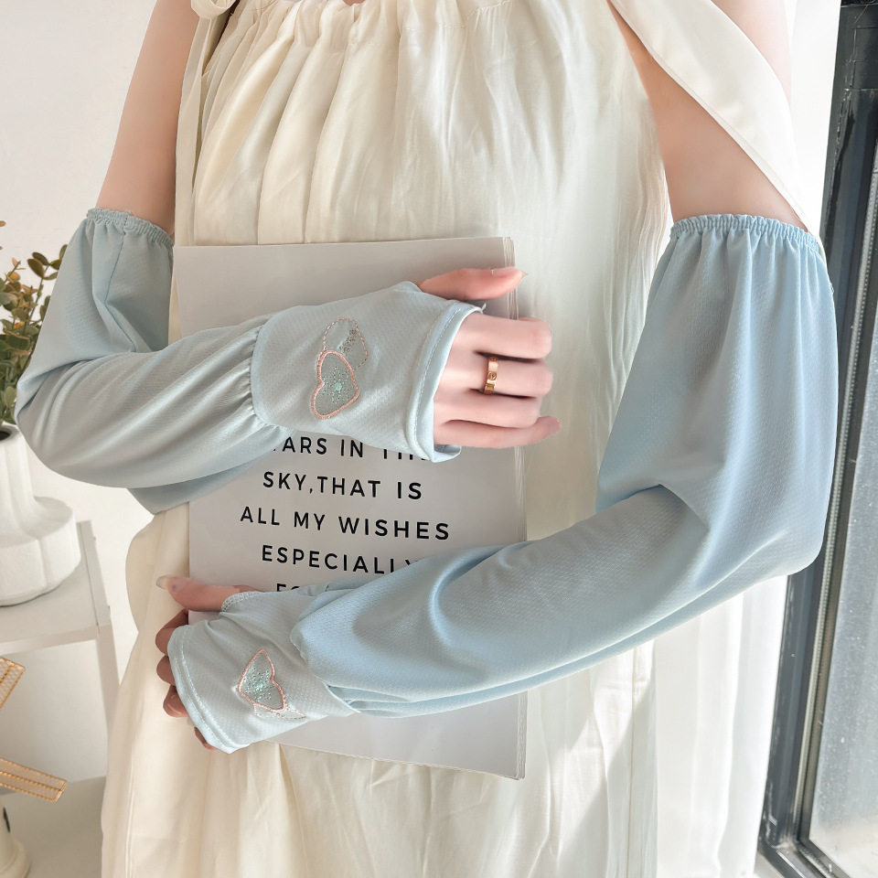 爱心刺绣女士宽松冰丝防晒袖套夏季出游百搭防紫外线开车骑车套袖