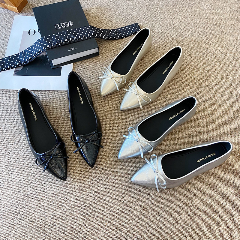 今年流行特惠W629-3法式仙女风尖头玛丽珍女鞋2025春秋新款配裙子