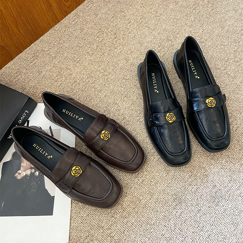 今年流行特惠X130-1乐福鞋女2025年秋新款单鞋休闲时尚方头小皮鞋