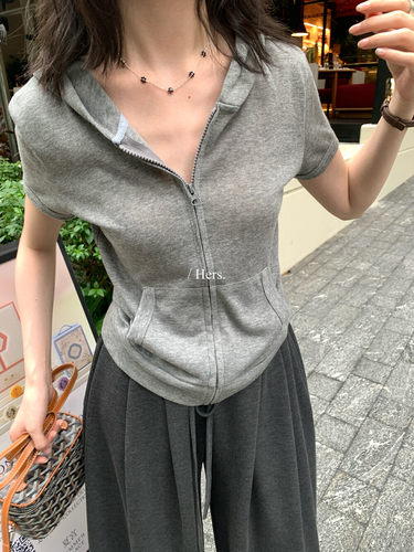 Hers简约风纯色连帽短袖连衣裙女宽松显瘦百搭上衣女