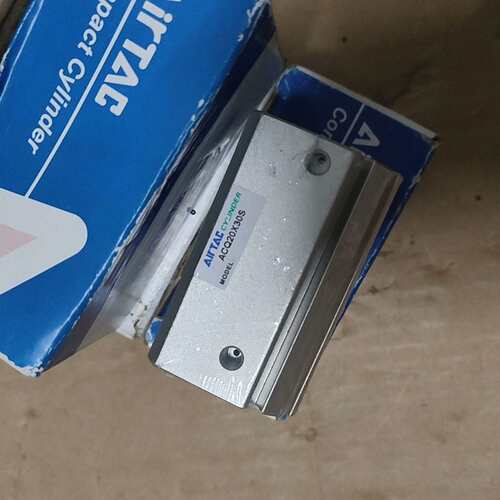 {议价}AirTac/亚德客 ACQ20X30S 全新库存气缸闲置