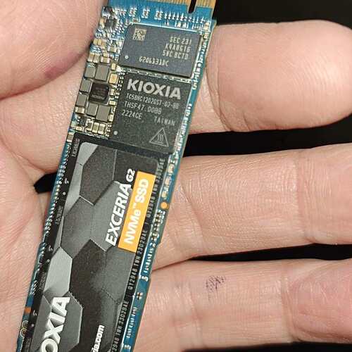 {议价}出KIOXIA铠侠 EXCERIA G2 1TB NVMe固