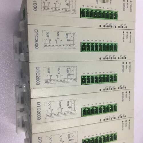 {议价}中达plc, 温度控制器 dtc2000v4个，dtc100