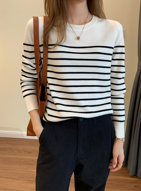 条纹毛衣针织衫女秋装2025年新款圆领爆款秋冬内搭套头上衣打底衫