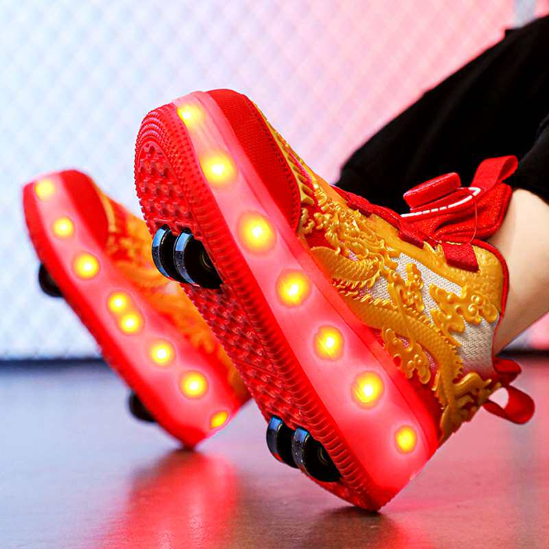 龙年限定男童鞋四轮可收暴走鞋春季儿童运动滑轮溜冰鞋红色新年鞋