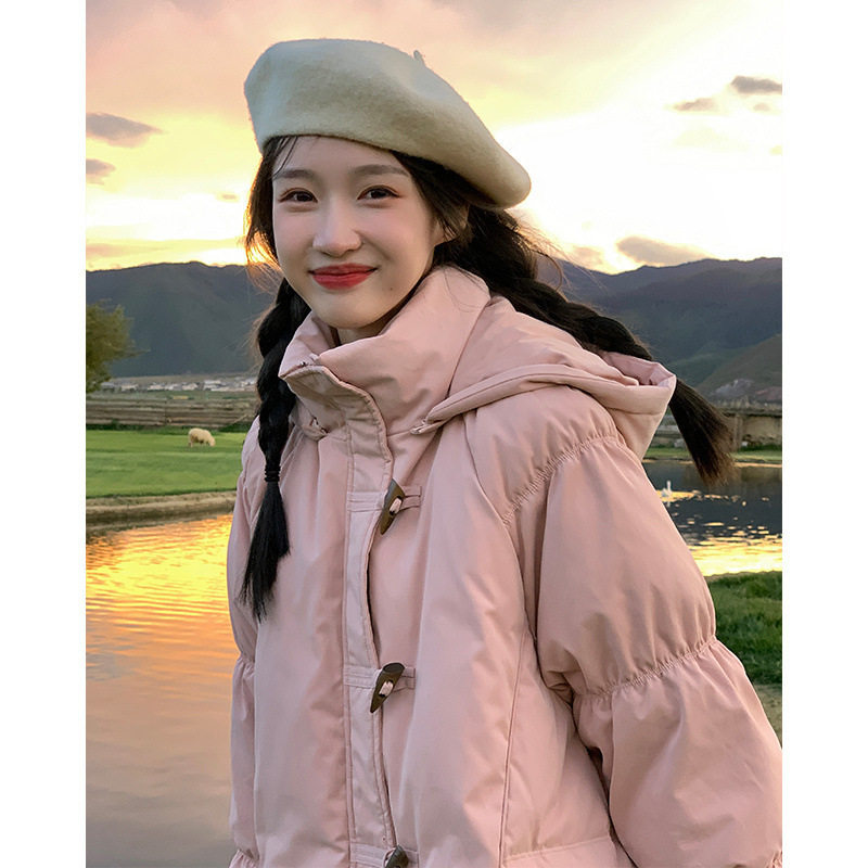 白鸭绒羽绒服女2025新款粉色连帽甜美可爱少女牛角扣外套加厚保暖